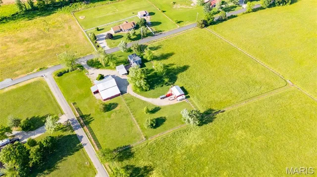 $429,000 | 5704 Feezer Road, Farmington, MO 63640