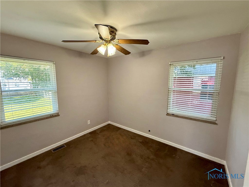 4205 Garrison Road Toledo, OH 43613 - Photo 11 of 23 Bedroom 2