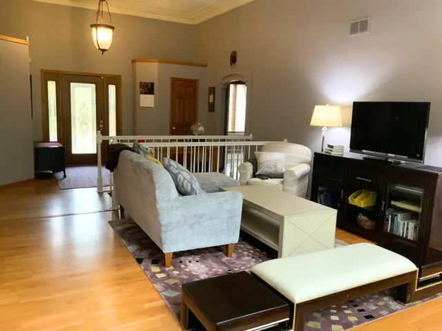 $545,000 | 1497 Kings Wood Road, Eagan, MN 55122