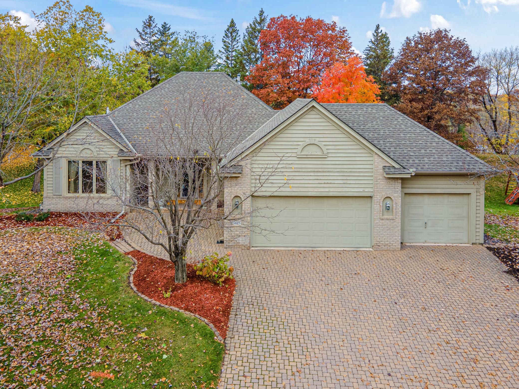 1497 Kings Wood Road Eagan, MN 55122 - Photo 51 of 56