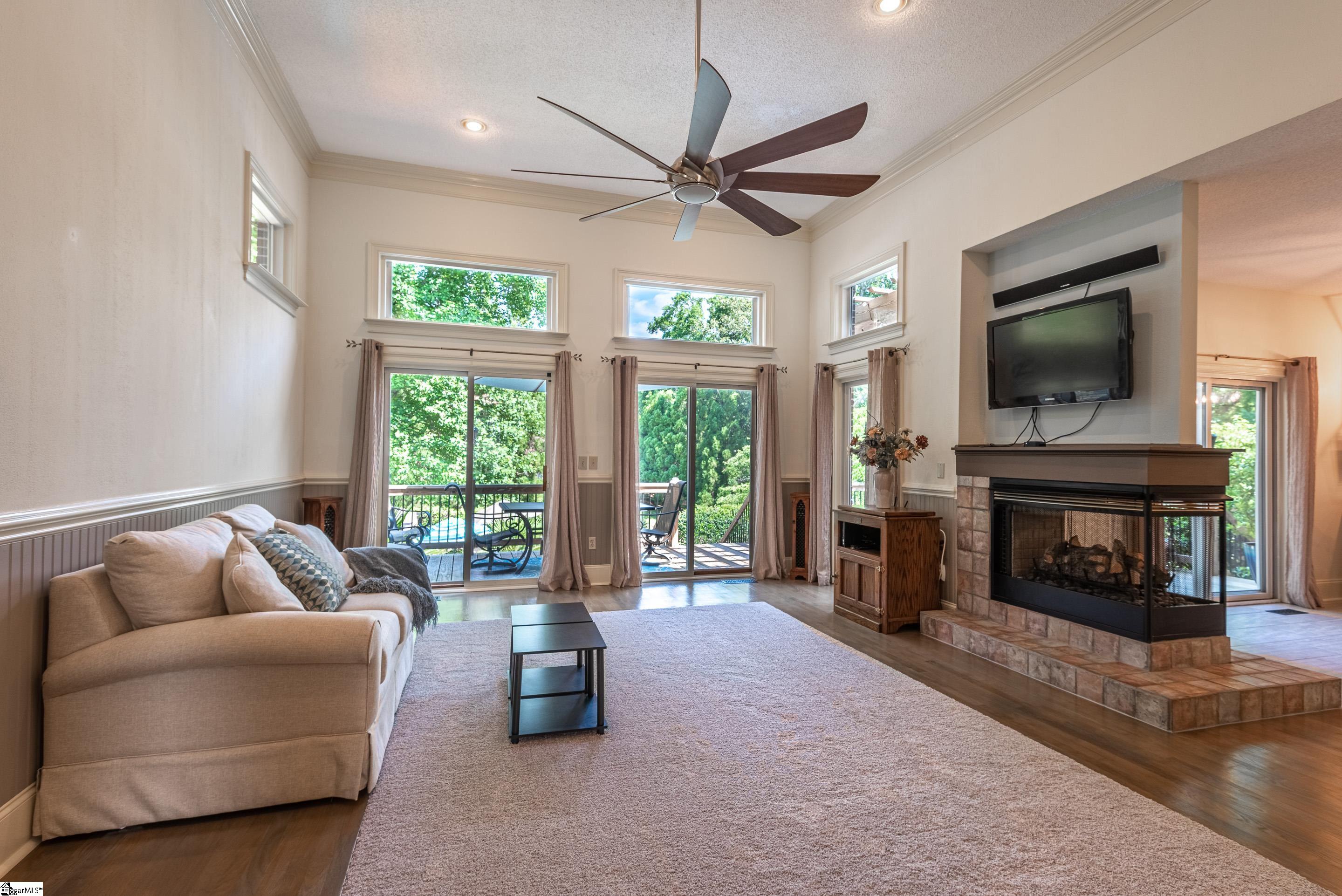 401 Devon Way Anderson, SC 29621 - Photo 3 of 36