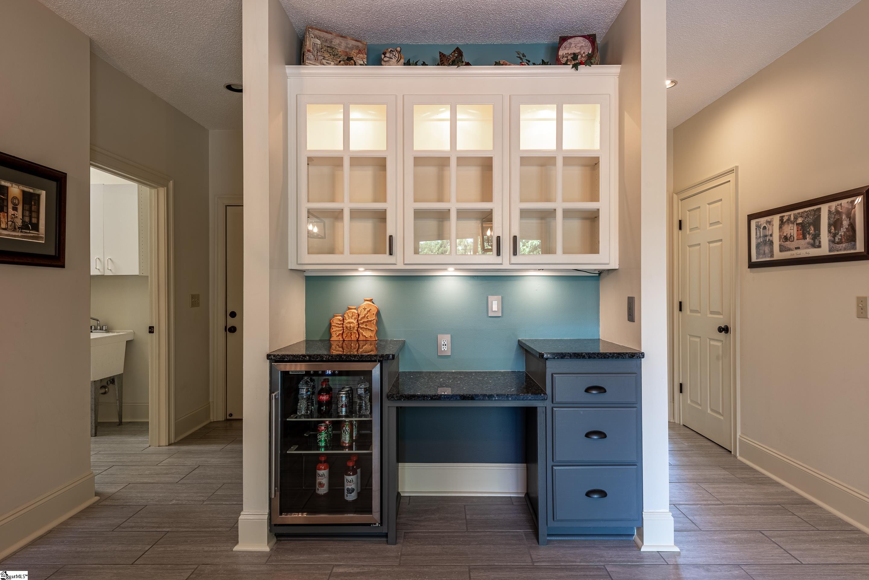 401 Devon Way Anderson, SC 29621 - Photo 6 of 36