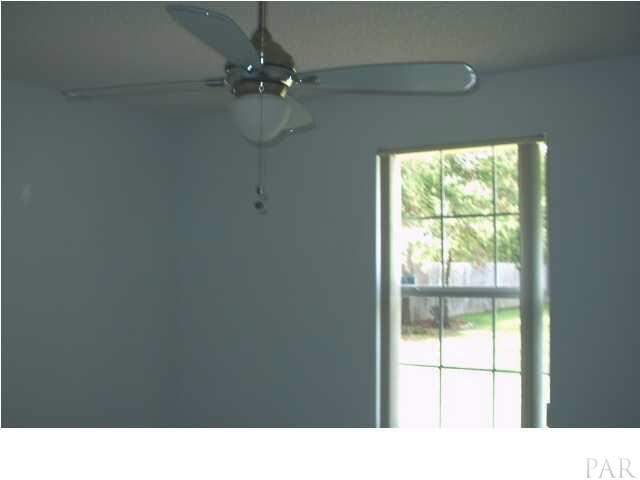 5757 Admirals Road Milton, FL 32583 - Photo 14 of 22 view of 2nd bedroom and ceiling fan