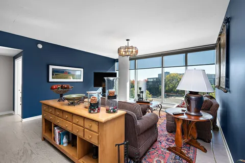 $345,000 | 8161 33rd Avenue South, Unit 508, Bloomington, MN 55425