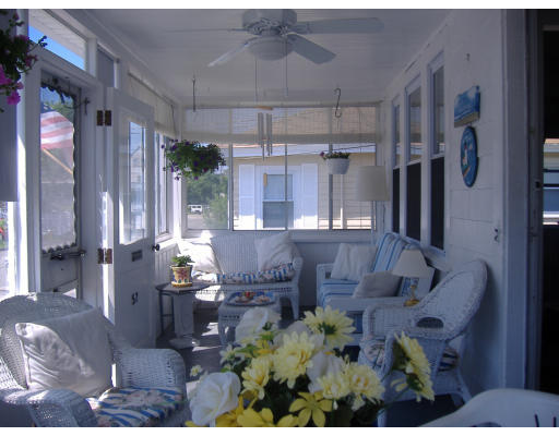 57 D Street Hull, MA 02045 - Photo 3 of 13