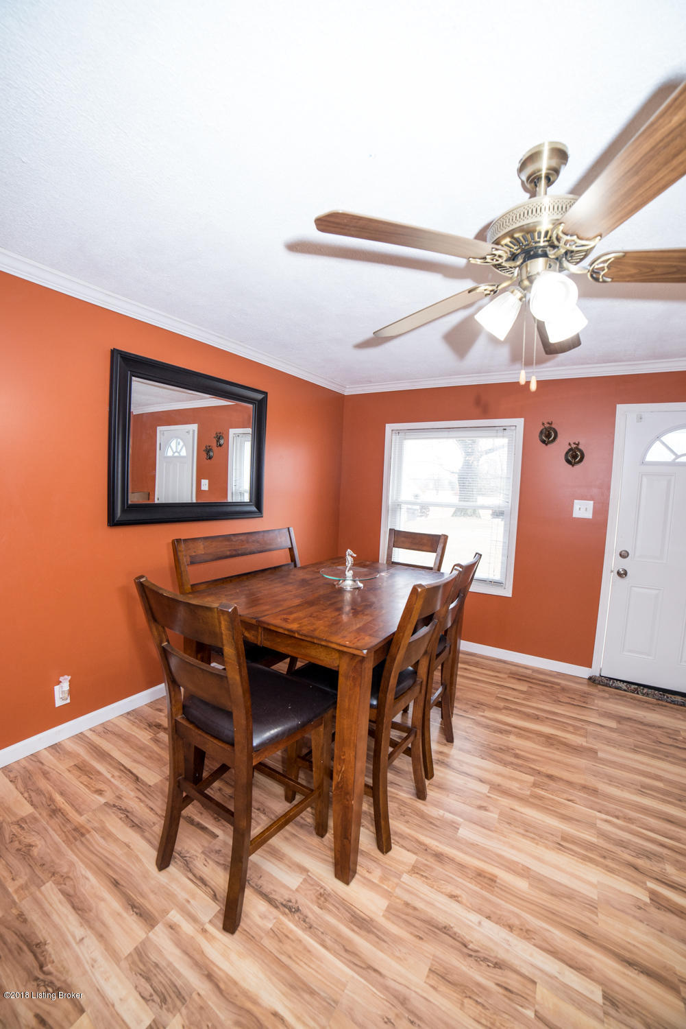 8906 Maple Road Louisville, KY 40219 - Photo 10 of 44 8906 Maple Road-14