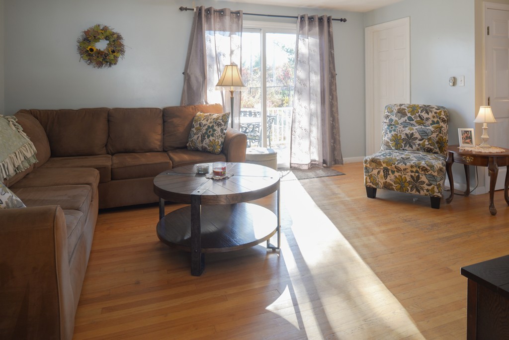 46 Nells Pond Road Lynn, MA 01904 - Photo 12 of 28 Gallery Image 12