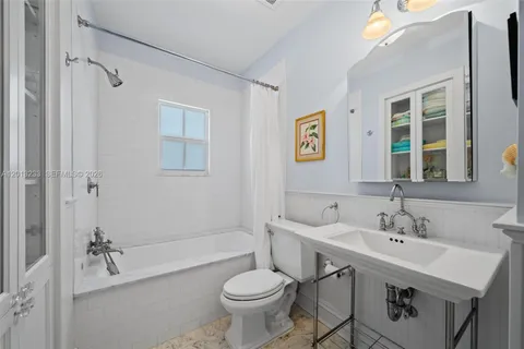 $2,495,000 | 1782 Opechee Drive, Miami, FL 33133