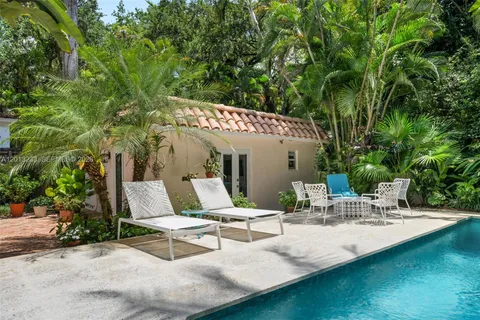 $2,495,000 | 1782 Opechee Drive, Miami, FL 33133