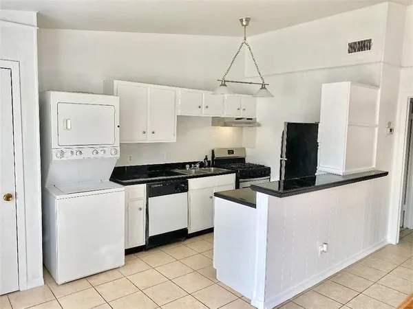 $1,675 | 614 West 51st Street, Unit 104, Austin, TX 78751