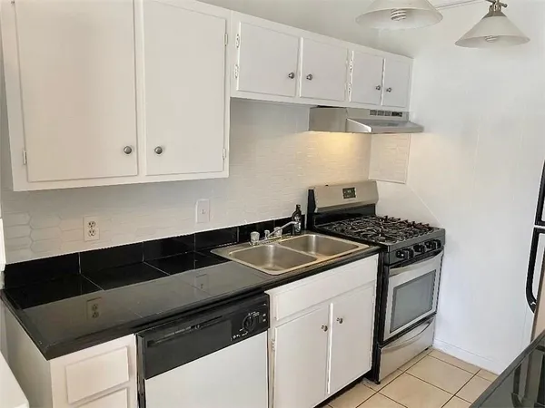 $1,675 | 614 West 51st Street, Unit 104, Austin, TX 78751