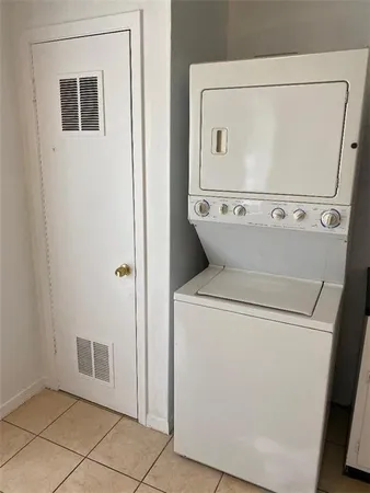 $1,675 | 614 West 51st Street, Unit 104, Austin, TX 78751