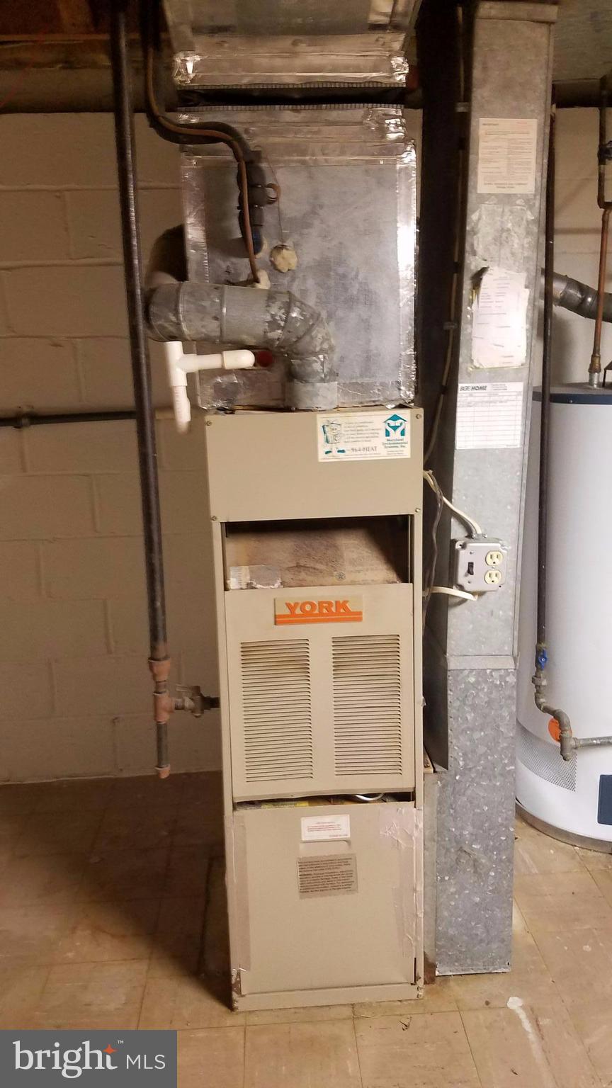 3202 Fairview Road Baltimore, MD 21207 - Photo 22 of 25 HEATING UNIT