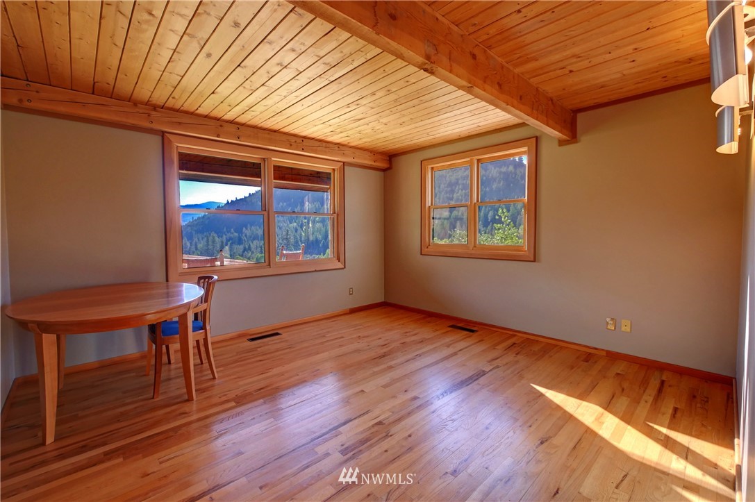 50 Diamond T Road Winthrop, WA 98862 - Photo 24 of 39 Gallery Image 24