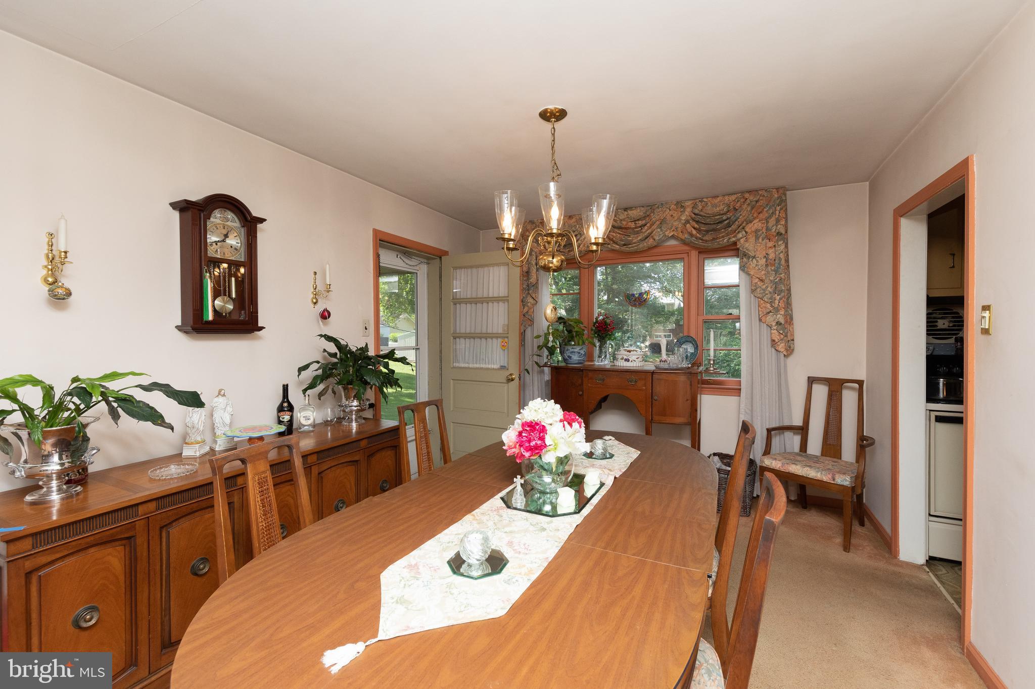 1830 Watson Road Abington, PA 19001 - Photo 5 of 24