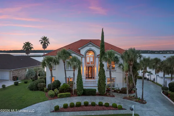 $1,650,000 | 2004 Bayou Laporte Drive, Biloxi, MS 39531