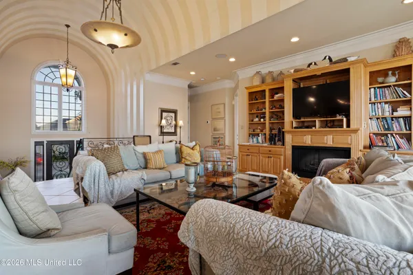 $1,650,000 | 2004 Bayou Laporte Drive, Biloxi, MS 39531