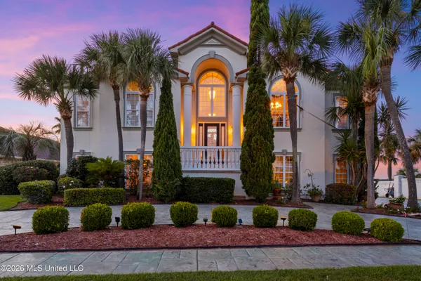 $1,650,000 | 2004 Bayou Laporte Drive, Biloxi, MS 39531