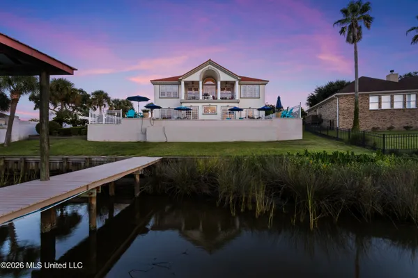 $1,650,000 | 2004 Bayou Laporte Drive, Biloxi, MS 39531