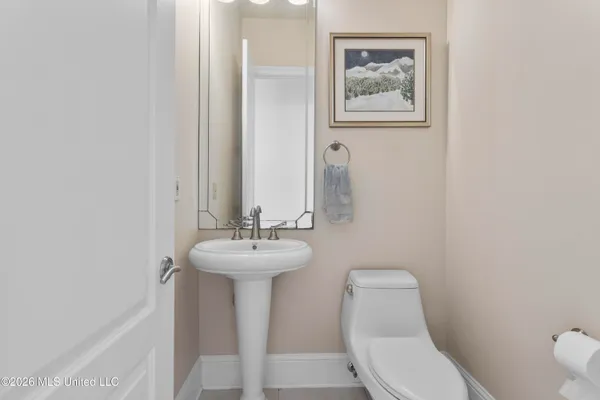 $1,650,000 | 2004 Bayou Laporte Drive, Biloxi, MS 39531