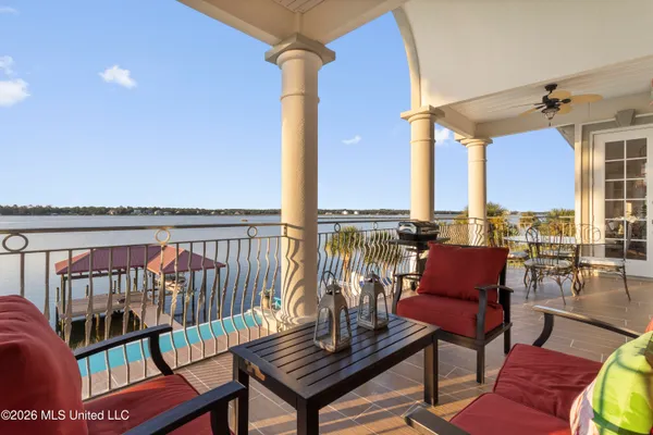 $1,650,000 | 2004 Bayou Laporte Drive, Biloxi, MS 39531