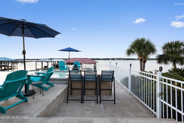 $1,650,000 | 2004 Bayou Laporte Drive, Biloxi, MS 39531