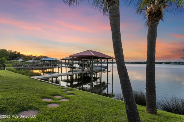 $1,650,000 | 2004 Bayou Laporte Drive, Biloxi, MS 39531