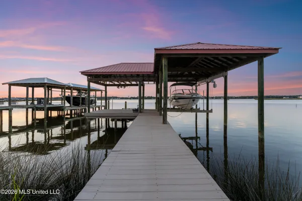 $1,650,000 | 2004 Bayou Laporte Drive, Biloxi, MS 39531