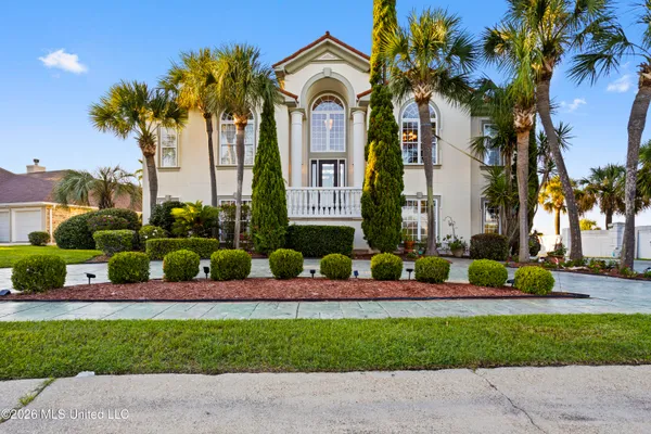 $1,650,000 | 2004 Bayou Laporte Drive, Biloxi, MS 39531