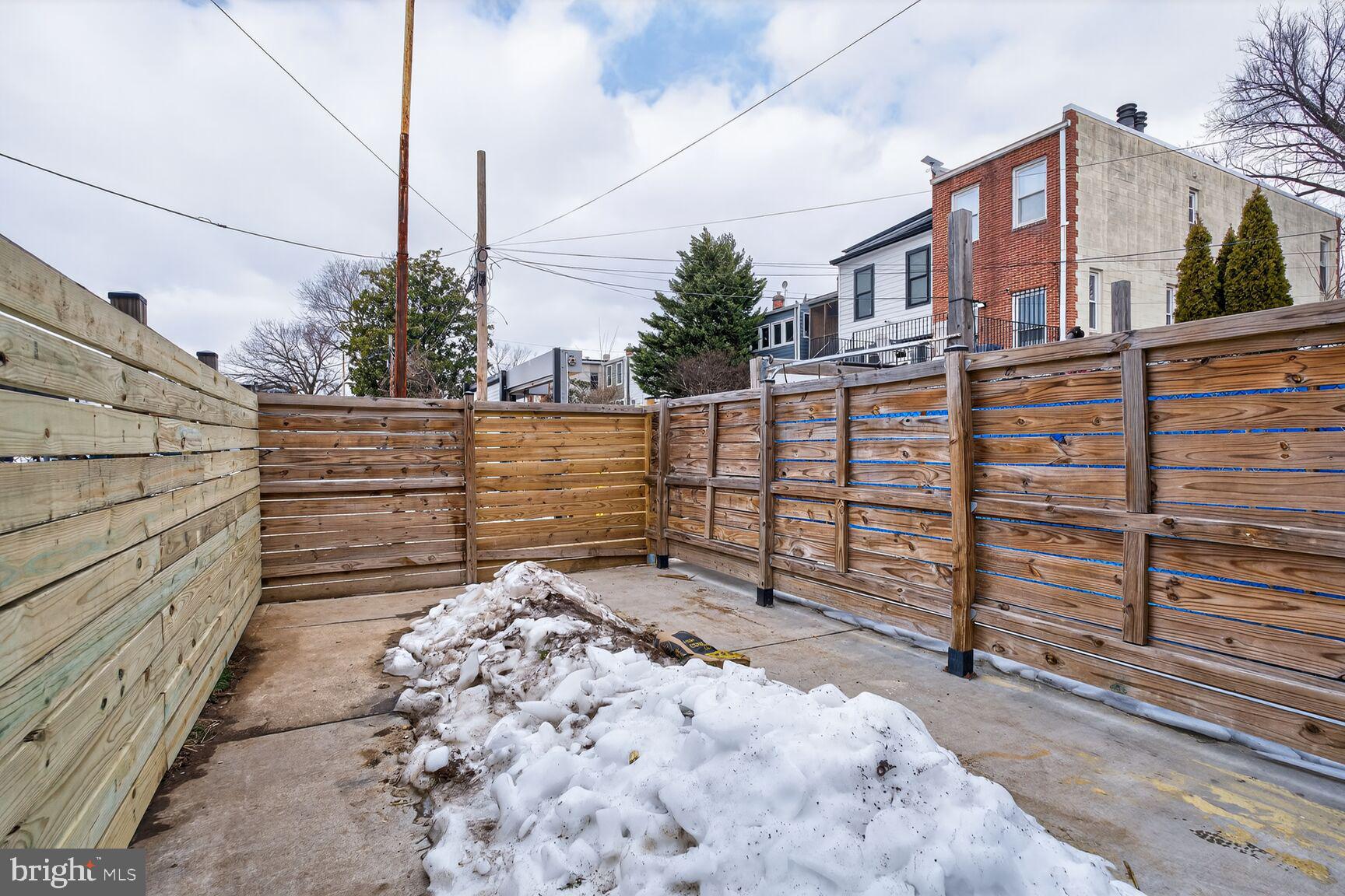 113 15th Street Southeast Washington, DC 20003 - Photo 25 of 27 a view of a backyard