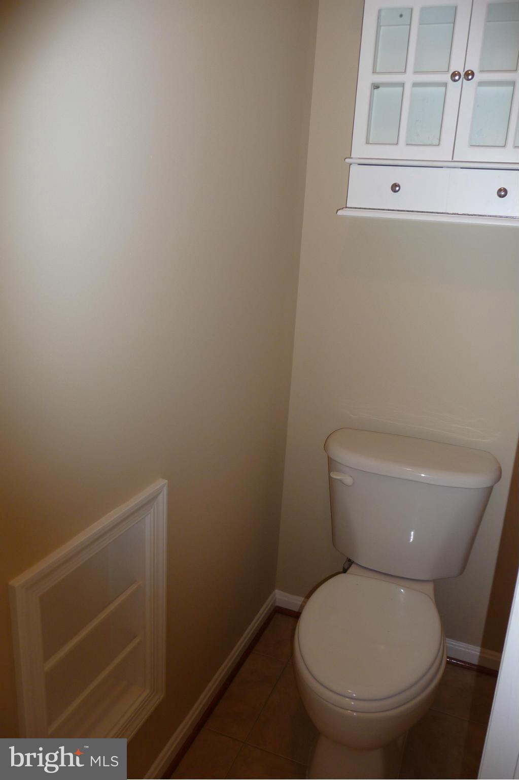 9178 Furey Road Lorton, VA 22079 - Photo 12 of 29 PRIVATE WATER CLOSET