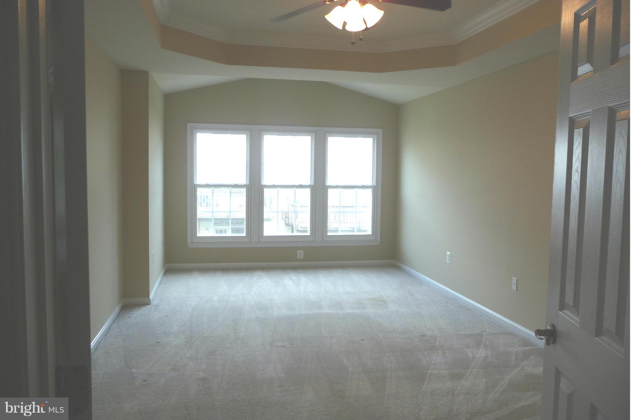 9178 Furey Road Lorton, VA 22079 - Photo 9 of 29 HUGE MASTER BEDROOM WITH TRAY CEILING LARGE WINDOW
