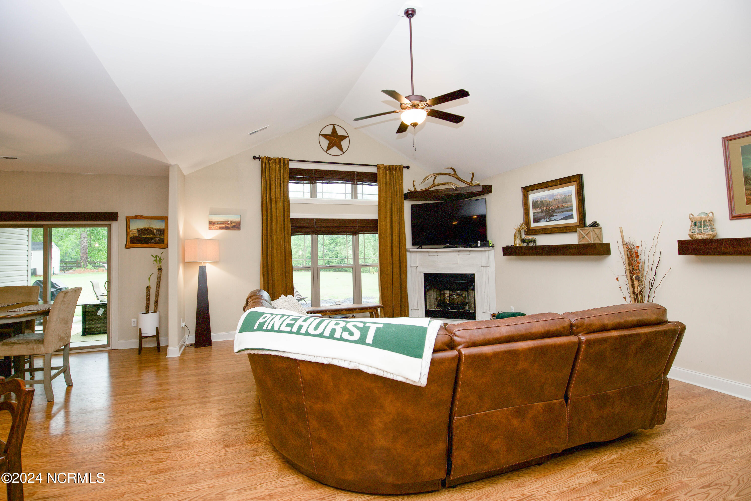 237 Rothbury Drive Whispering Pines, NC 28327 - Photo 4 of 59