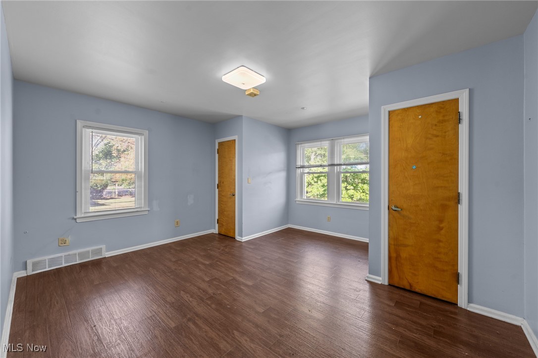 17702 Nottingham Road Cleveland, OH 44119 - Photo 22 of 32 Gallery Image 22