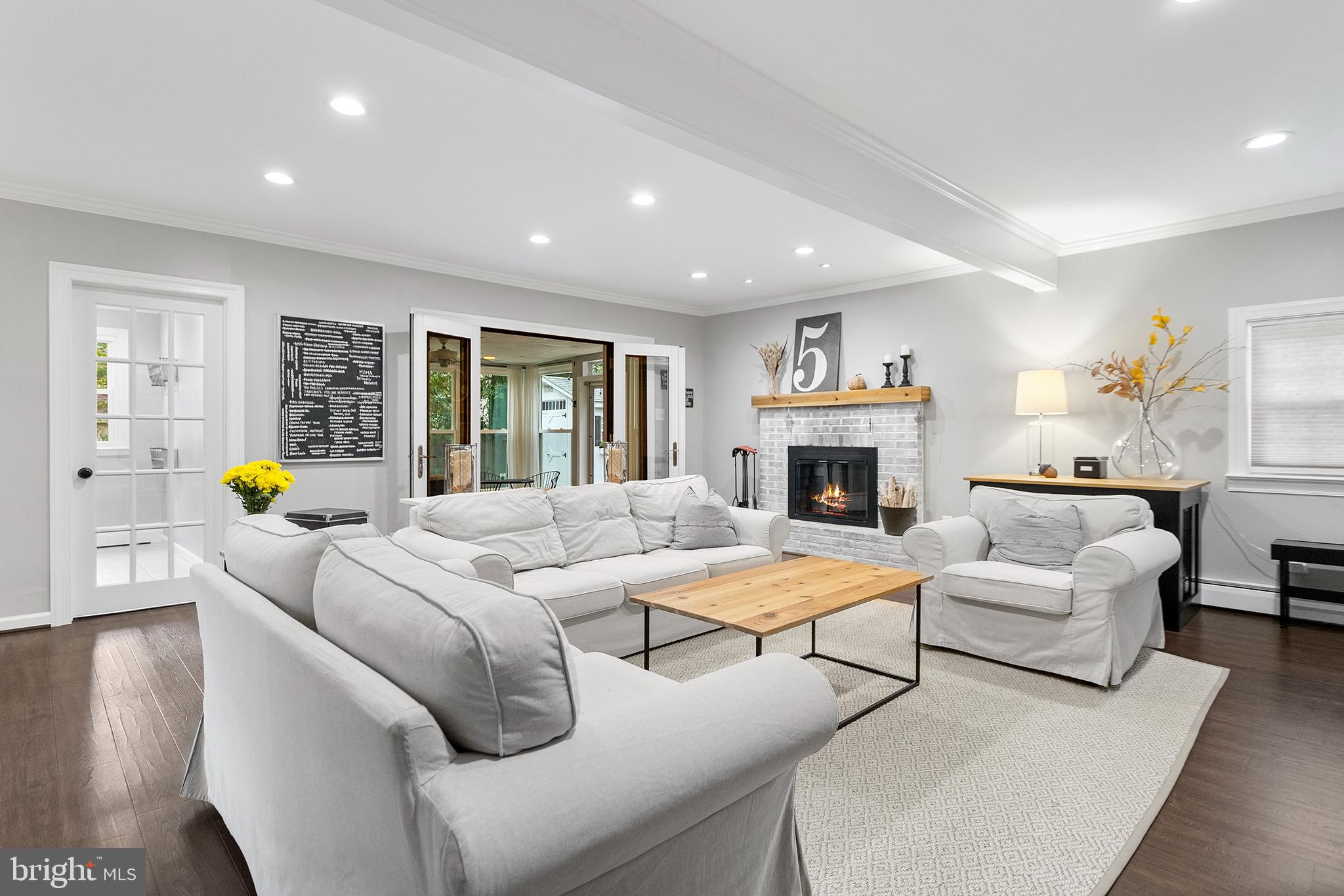 208 Cooper Drive Wallingford, PA 19086 - Photo 11 of 27