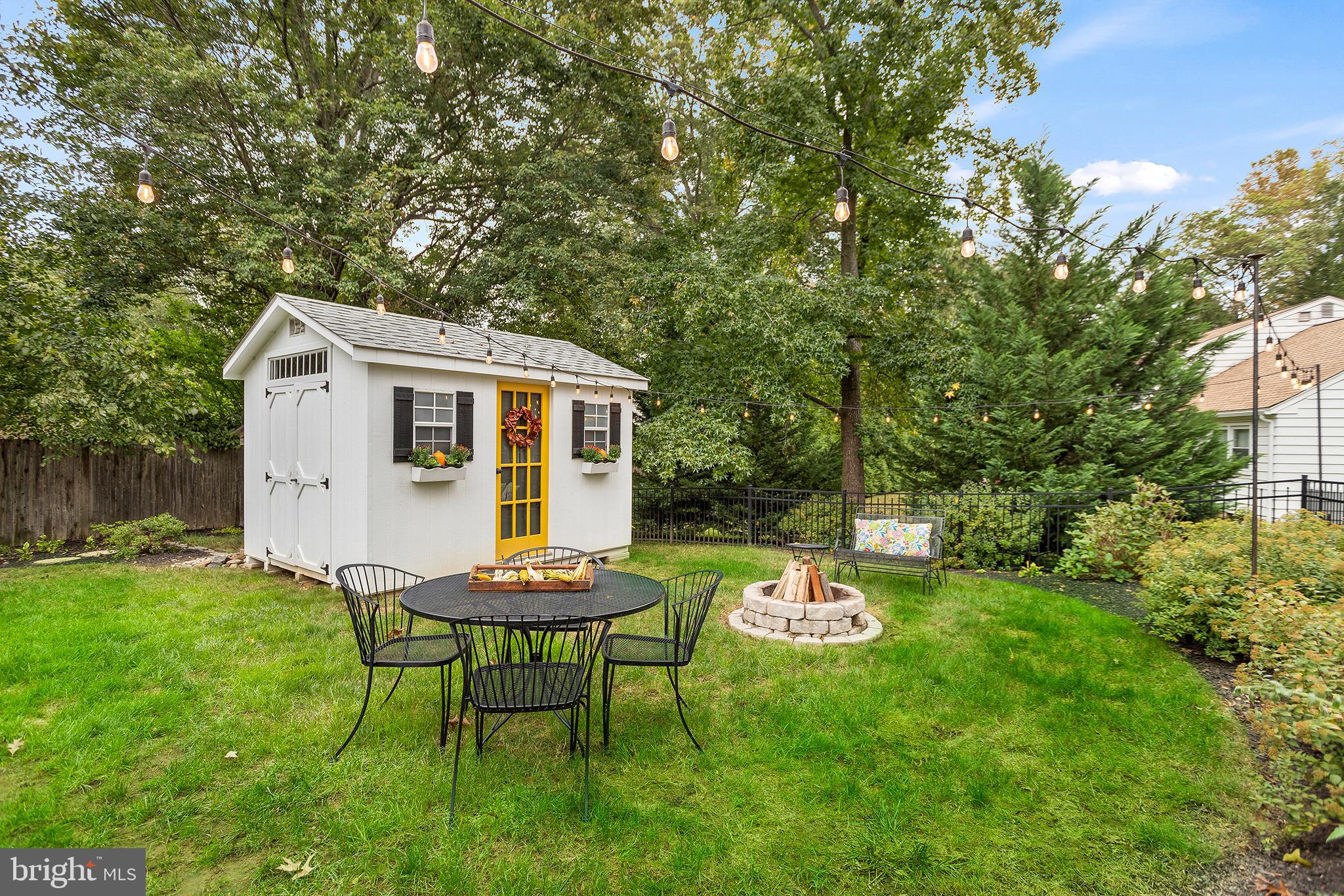 208 Cooper Drive Wallingford, PA 19086 - Photo 25 of 27