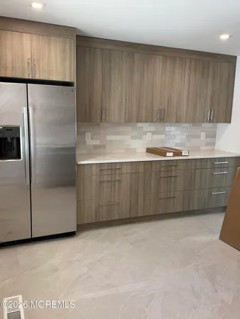 $4,900 | 474 Monmouth Road, West Long Branch, NJ 07764