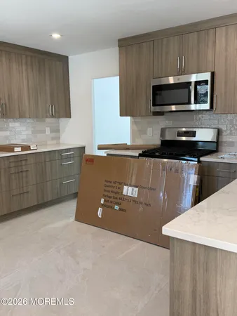 $4,900 | 474 Monmouth Road, West Long Branch, NJ 07764