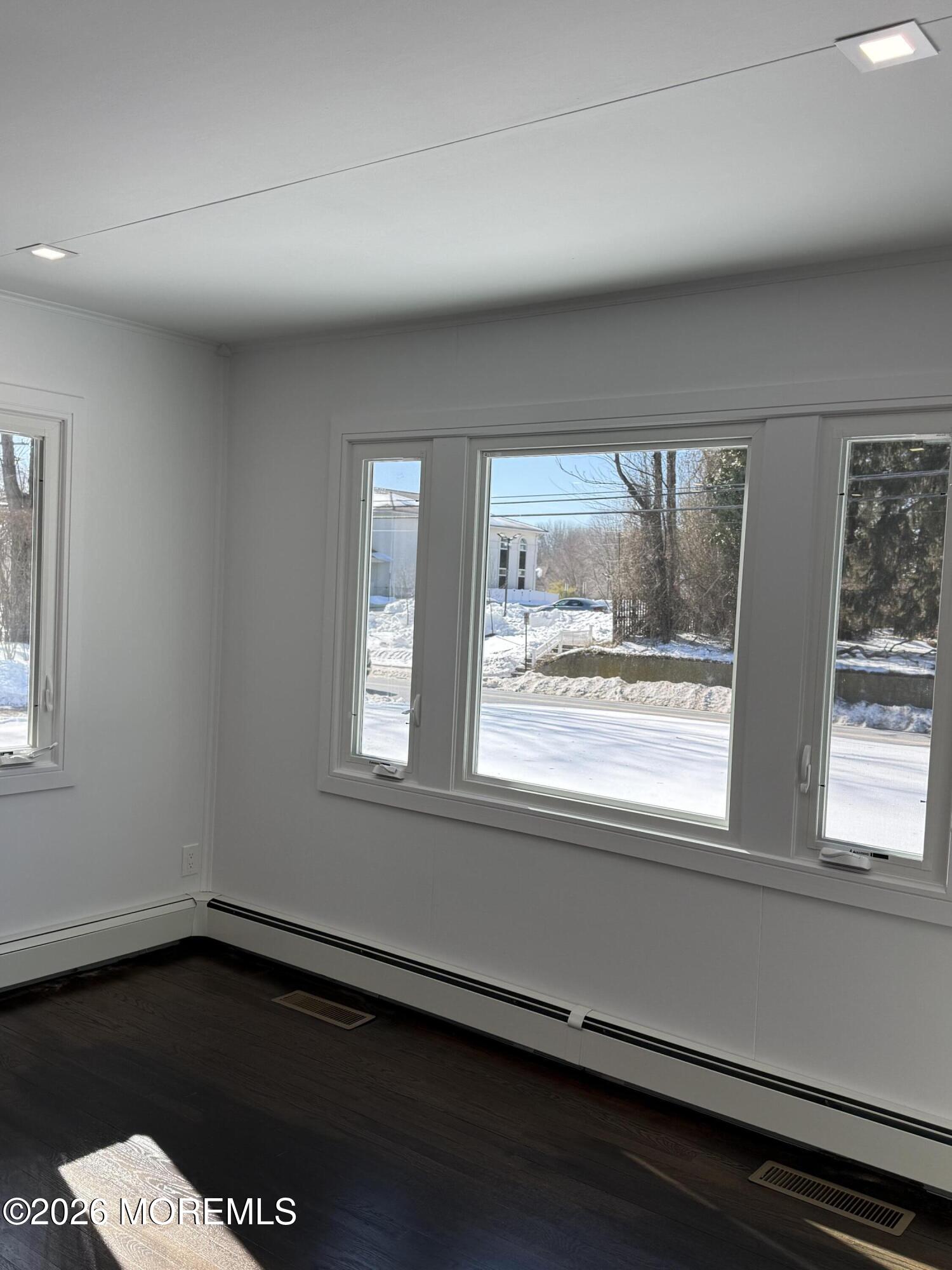 474 Monmouth Road West Long Branch, NJ 07764 - Photo 3 of 18 IMG_3901