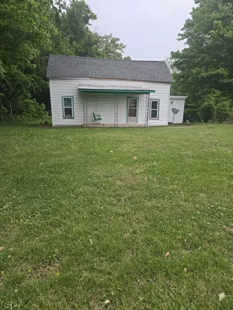 $279,000 | 995 Railroad Street, Burns, TN 37029