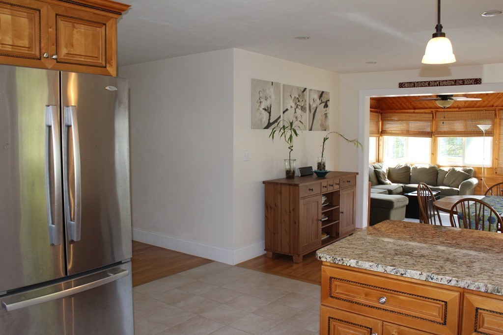 65 Judith Road Weymouth, MA 02191 - Photo 4 of 20 Gallery Image 4