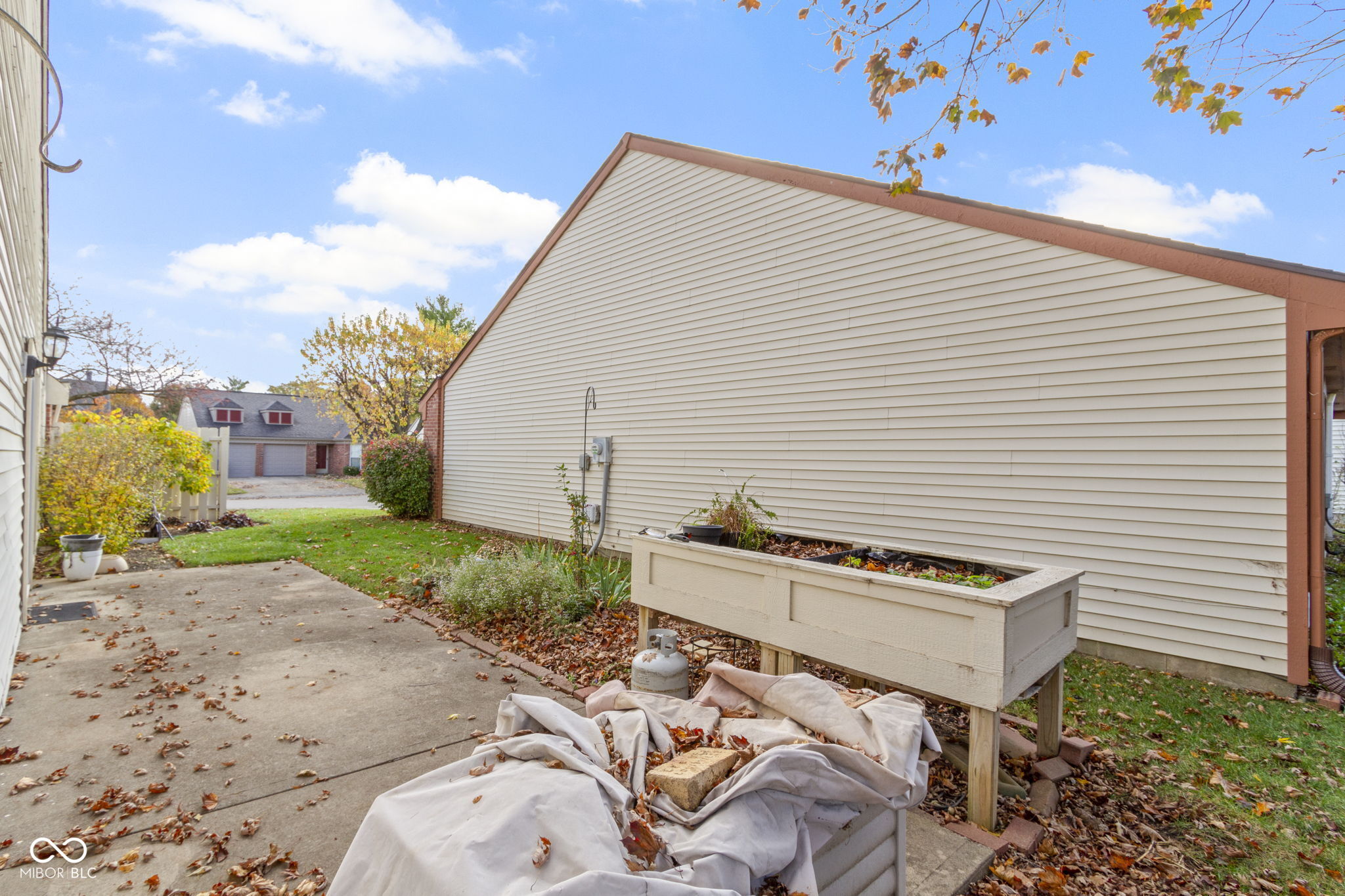 9462 Charter Drive Indianapolis, IN 46250 - Photo 25 of 26