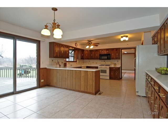 537 Macbain Way Inverness, IL 60010 - Photo 8 of 21
