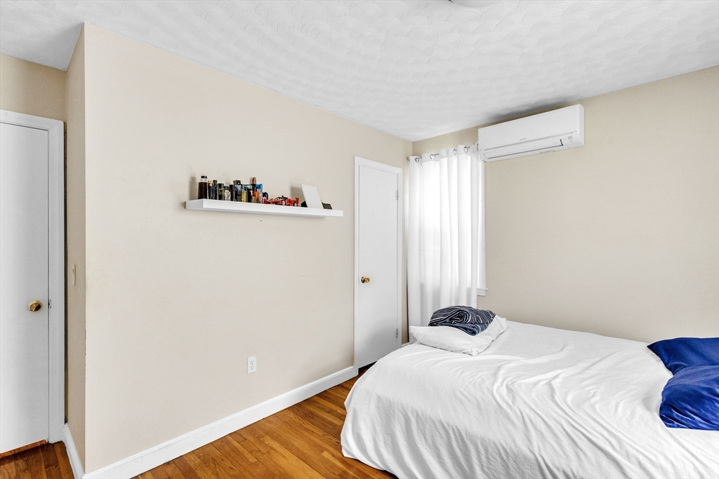 18 Mayflower Road Northborough, MA 01532 - Photo 11 of 42
