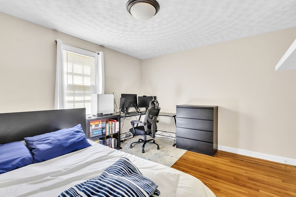 18 Mayflower Road Northborough, MA 01532 - Photo 12 of 42