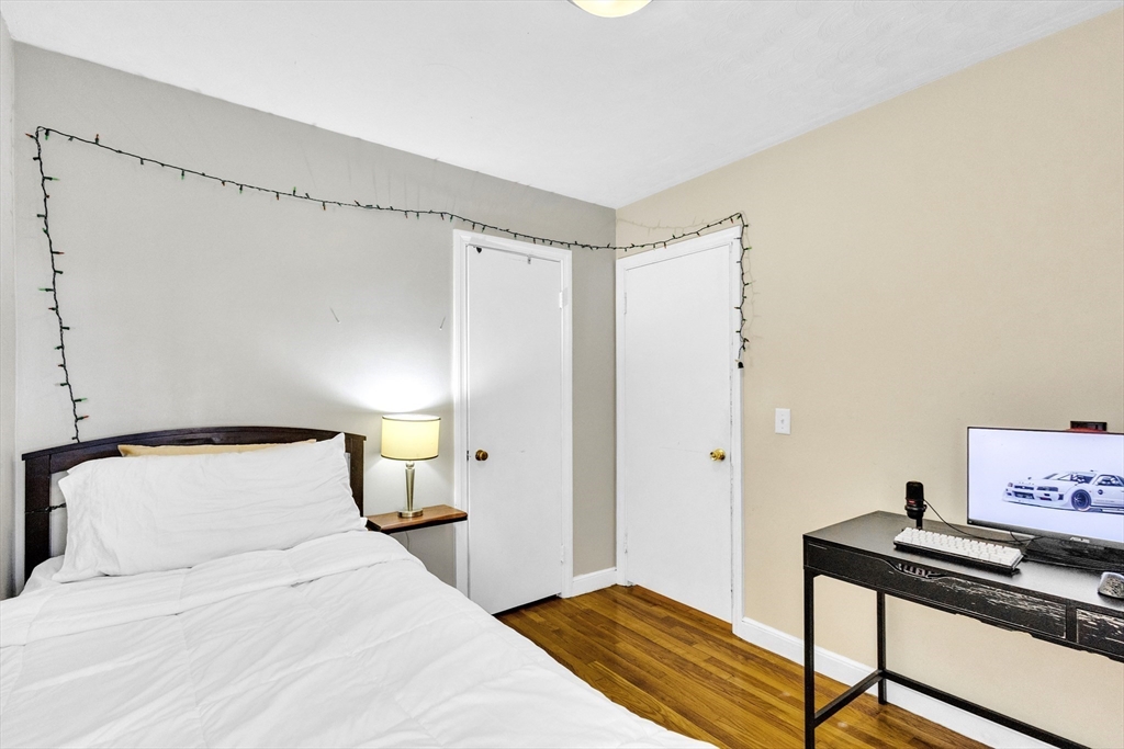 18 Mayflower Road Northborough, MA 01532 - Photo 13 of 42