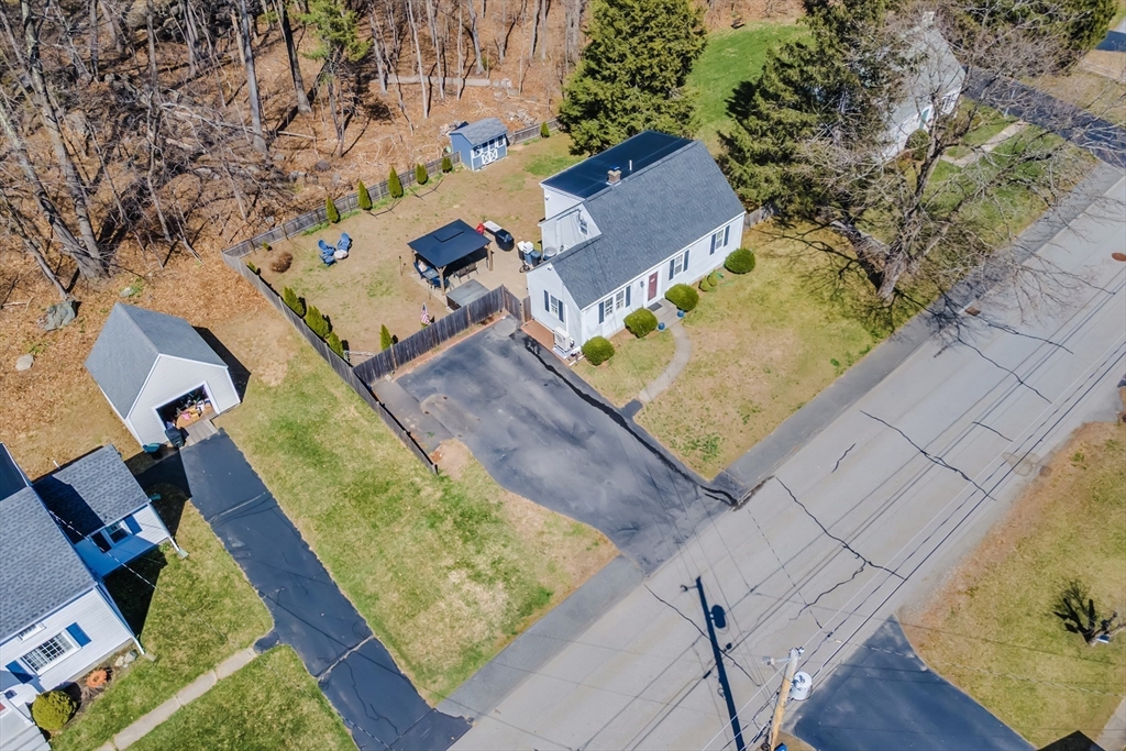 18 Mayflower Road Northborough, MA 01532 - Photo 38 of 42