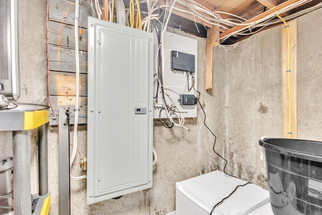 18 Mayflower Road Northborough, MA 01532 - Photo 41 of 42