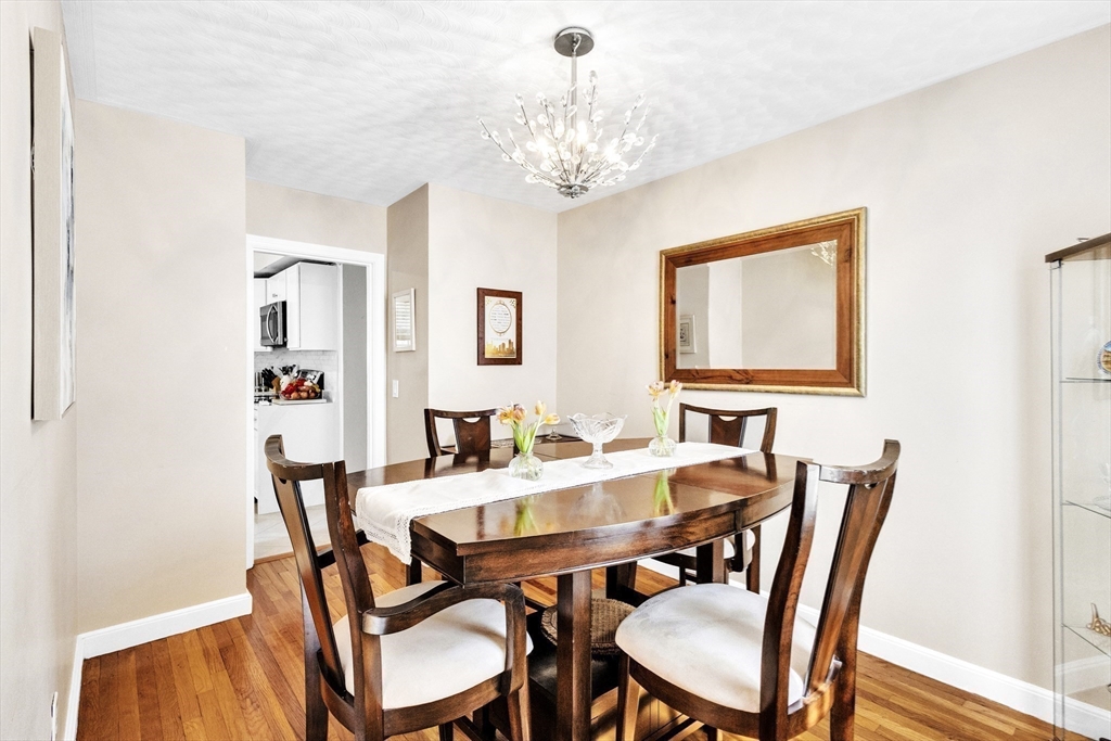 18 Mayflower Road Northborough, MA 01532 - Photo 6 of 42