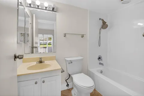 $75,000 | 158 Valencia Drive, Delray Beach, FL 33446